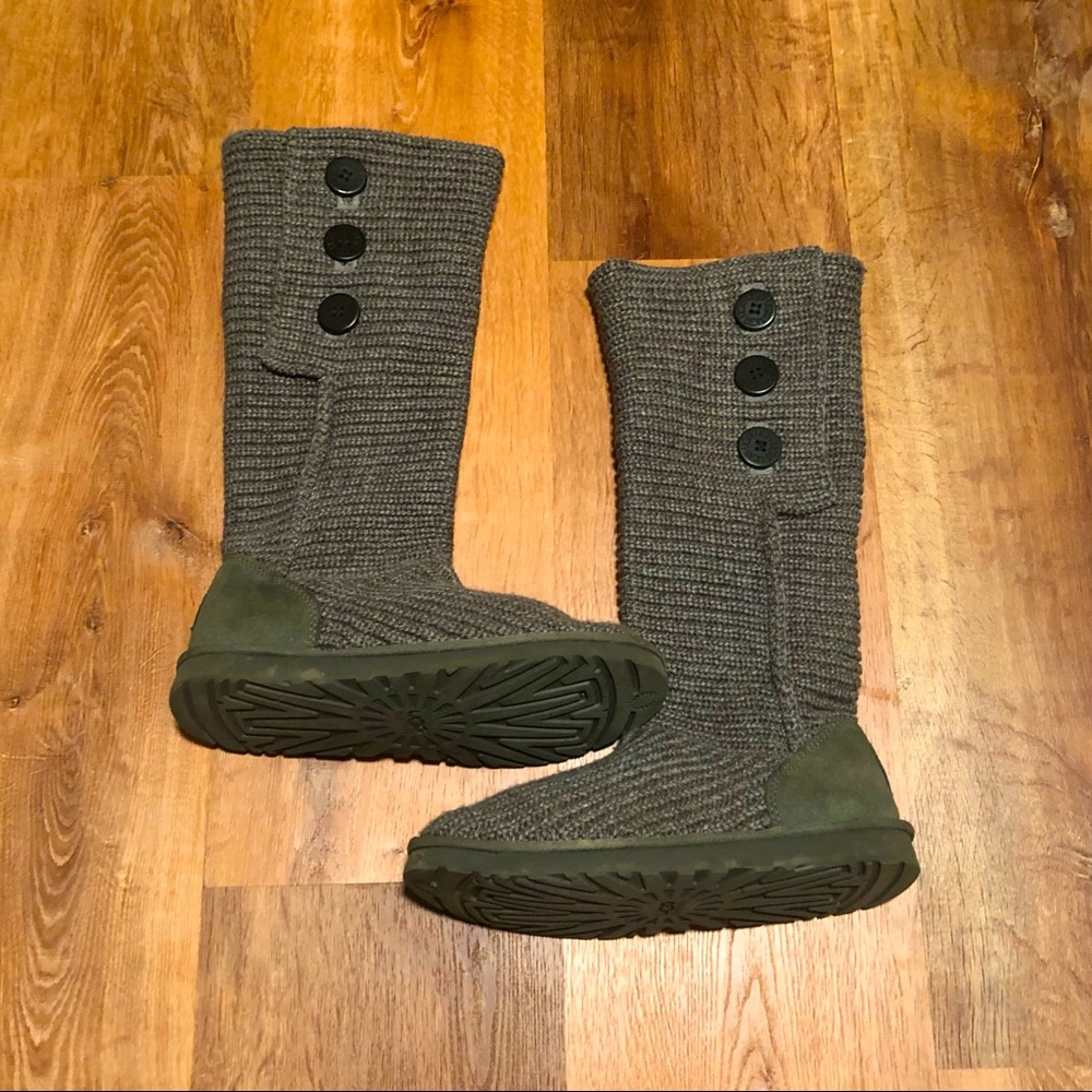 UGG Classic Cardy Knit Boot - 11
